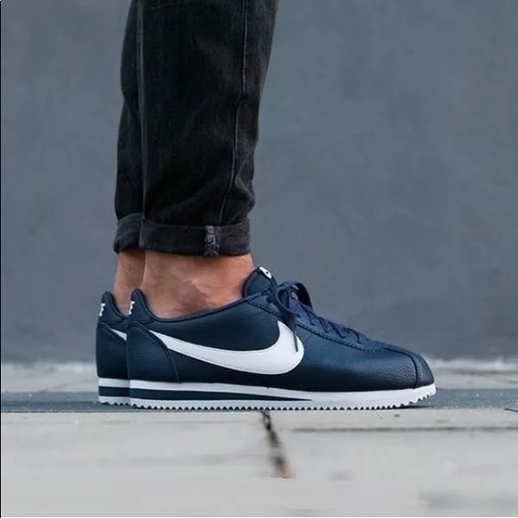 nike cortez obsidian leather